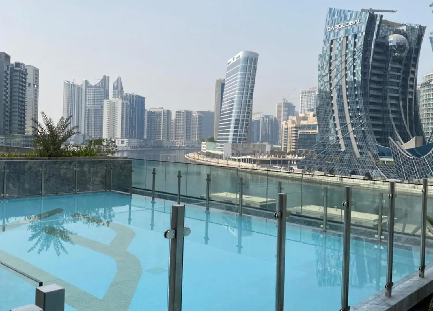 Luxury Binghatti Canal View Apt In Business Bay Dubai 0*,  United Arab Emirates